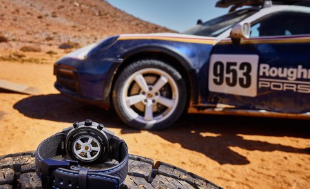 2023 Porsche 911 Dakar Porsche Design Chronograph 1 Detail Wallpapers 450x275 (11)