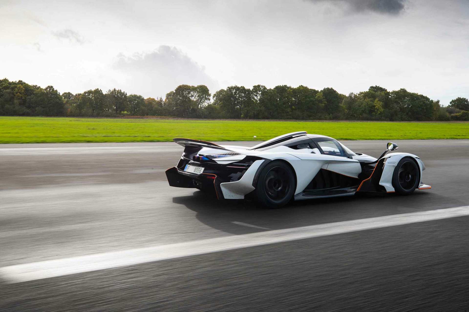 2023 Praga Bohema Side Wallpapers (13)