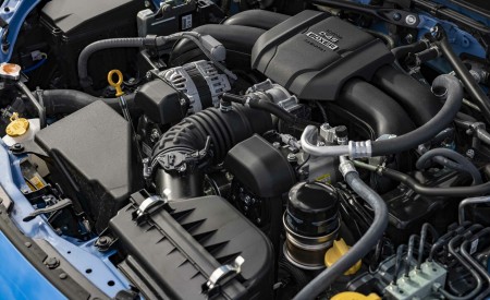 2023 Toyota GR86 (UK-Spec) Engine Wallpapers 450x275 (25)