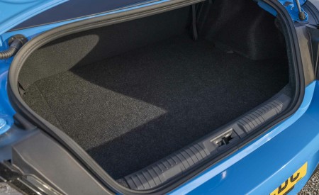 2023 Toyota GR86 (UK-Spec) Trunk Wallpapers 450x275 (35)
