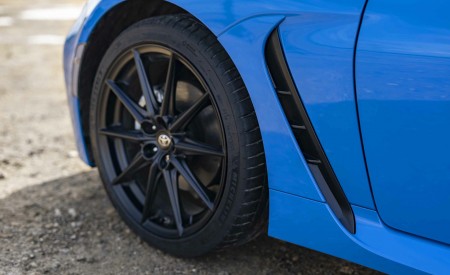2023 Toyota GR86 (UK-Spec) Wheel Wallpapers 450x275 (19)