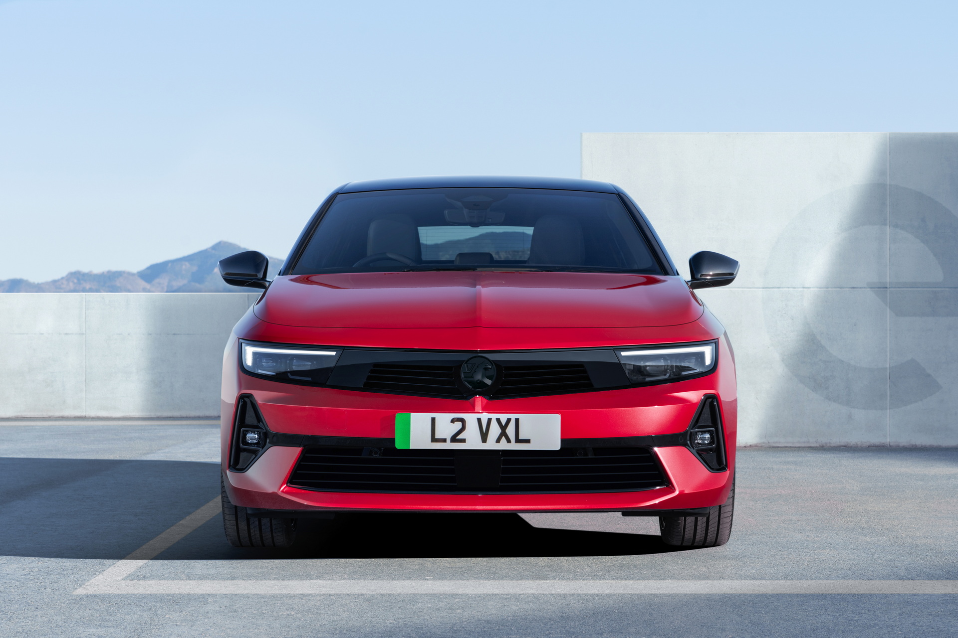 2023 Vauxhall Astra Sports Tourer Electric Front Wallpapers (4)