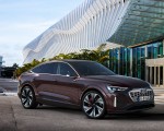 2024 Audi Q8 Sportback e-tron quattro (Color: Madeira Brown Metallic) Front Three-Quarter Wallpapers 150x120 (11)