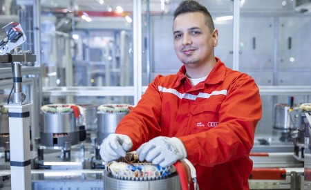 2024 Audi Q8 e-tron quattro The electric motors for the Audi Q8 e-tron Wallpapers 450x275 (87)