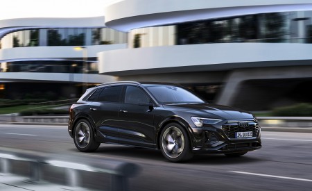 2024 Audi SQ8 e-tron Wallpapers & HD Images