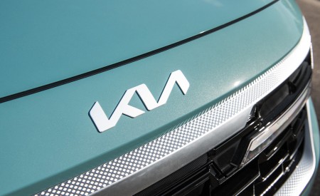 2024 Kia Seltos Badge Wallpapers 450x275 (9)