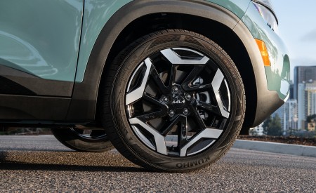 2024 Kia Seltos Wheel Wallpapers 450x275 (11)