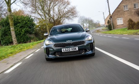 2022 Kia Stinger GT UK version Front Wallpapers 450x275 (13)