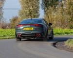 2022 Kia Stinger GT (UK-Spec) Rear Wallpapers 150x120 (14)