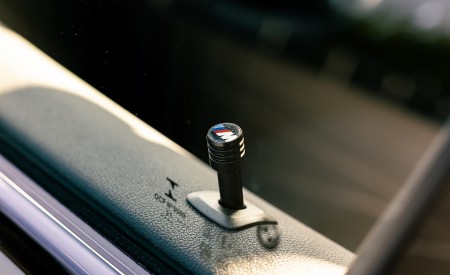 2023 BMW M135i xDrive M Performance Parts (Color: Urban Green) Interior Detail Wallpapers 450x275 (22)