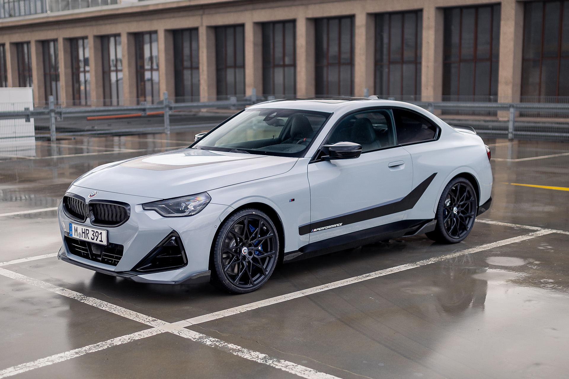 2023 BMW M2 240i Coupé M Performance Parts Front Three-Quarter Wallpapers (1)