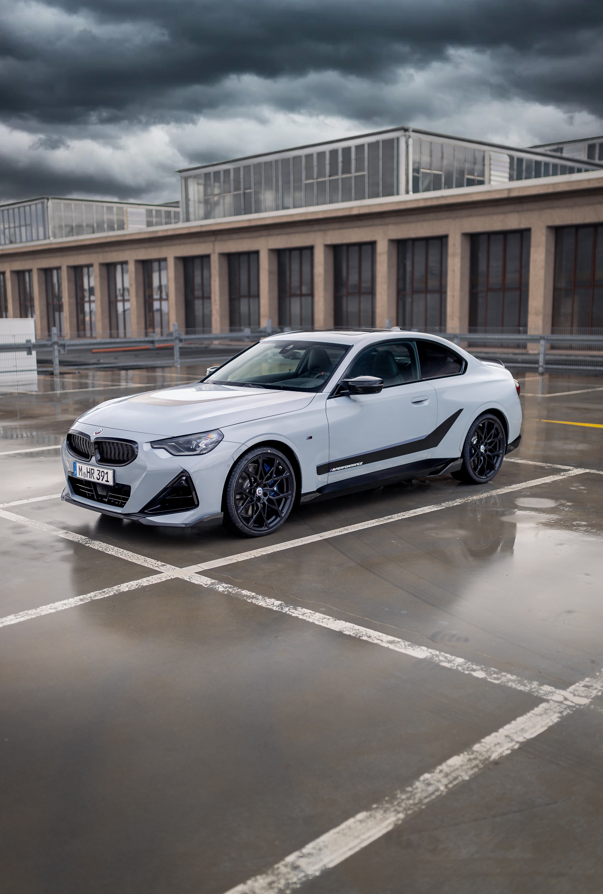 2023 BMW M2 240i Coupé M Performance Parts Front Three-Quarter Wallpapers (3)