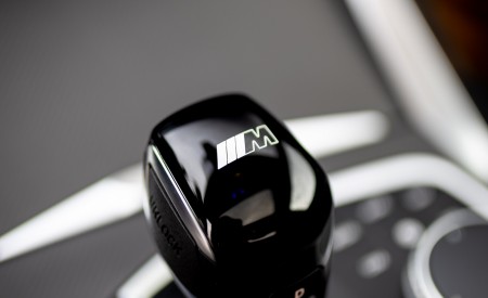 2023 BMW M2 240i Coupé M Performance Parts Interior Detail Wallpapers 450x275 (21)