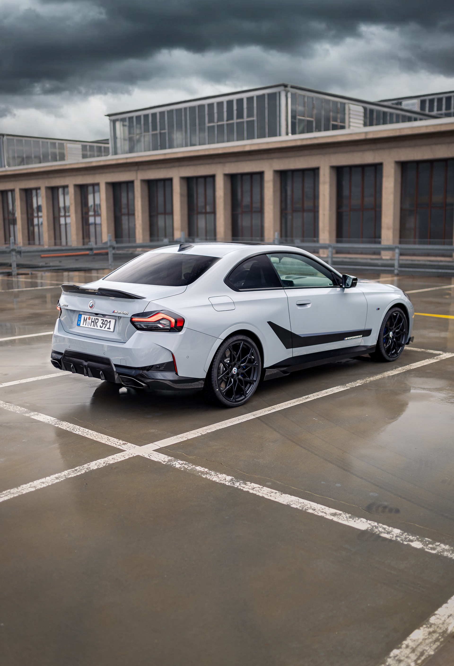 2023 BMW M2 240i Coupé M Performance Parts Rear Three-Quarter Wallpapers (6)