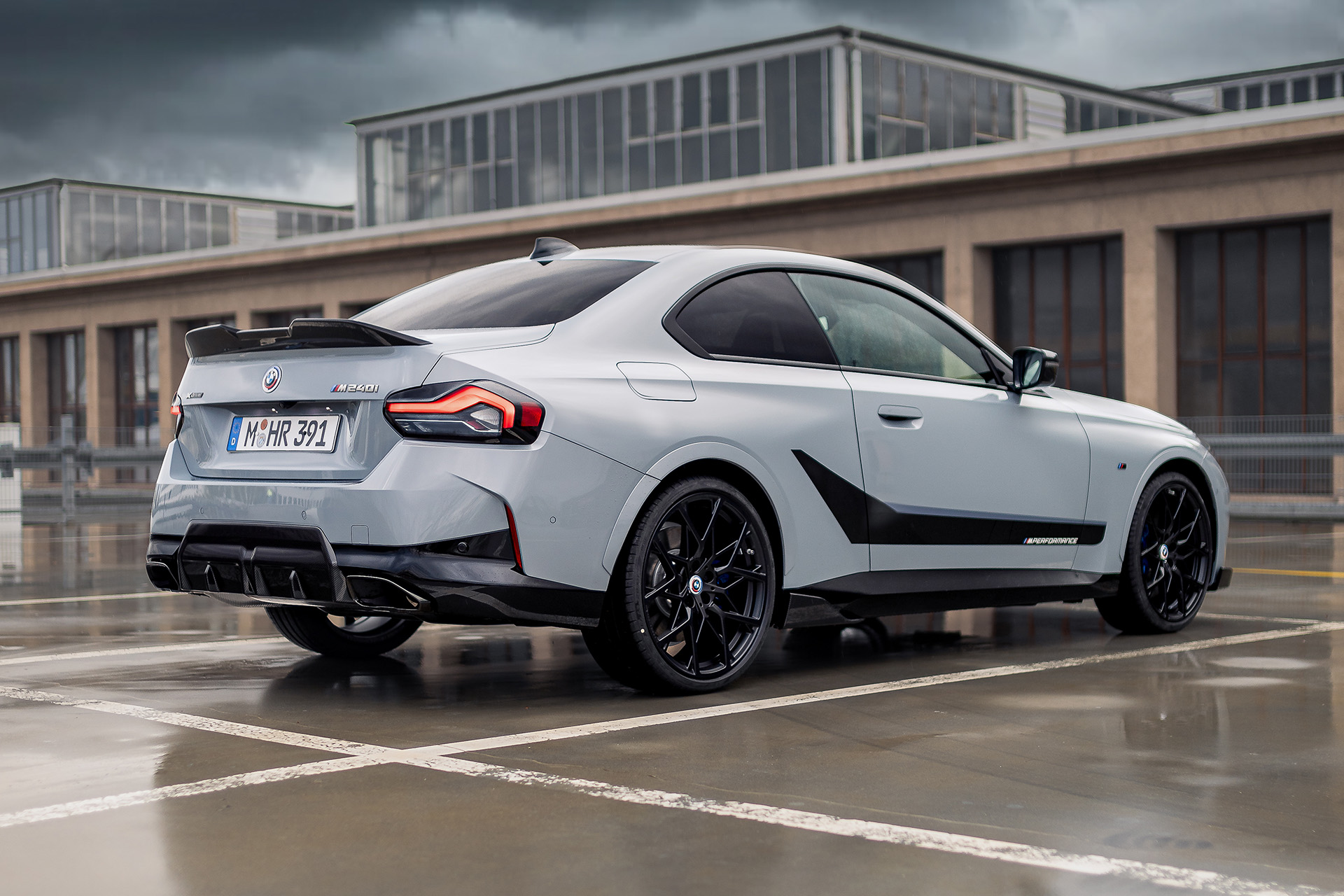 2023 BMW M2 240i Coupé M Performance Parts Rear Three-Quarter Wallpapers (7)