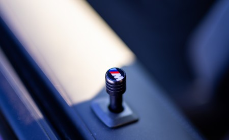 2023 BMW M4 Competition M Performance Parts Interior Detail Wallpapers 450x275 (49)