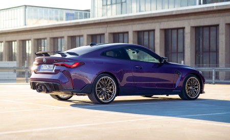 2023 BMW M4 Competition M Performance Parts Rear Three-Quarter Wallpapers 450x275 (14)