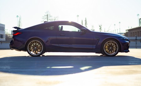 2023 BMW M4 Competition M Performance Parts Side Wallpapers 450x275 (24)