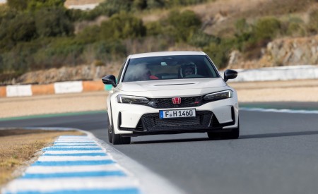2023 Honda Civic Type R (EU-Spec) Front Wallpapers 450x275 (62)