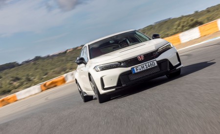 2023 Honda Civic Type R (EU-Spec) Front Wallpapers 450x275 (64)