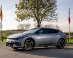 2023 Kia EV6 GT (UK-Spec) Front Three-Quarter Wallpapers 150x120