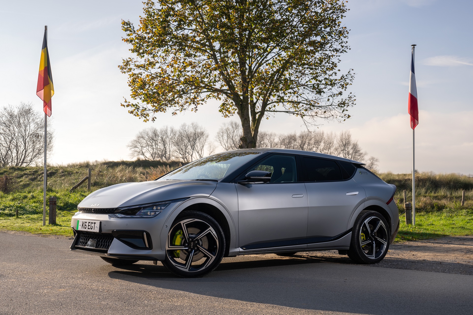 2023 Kia EV6 GT (UK-Spec) Front Three-Quarter Wallpapers (9)