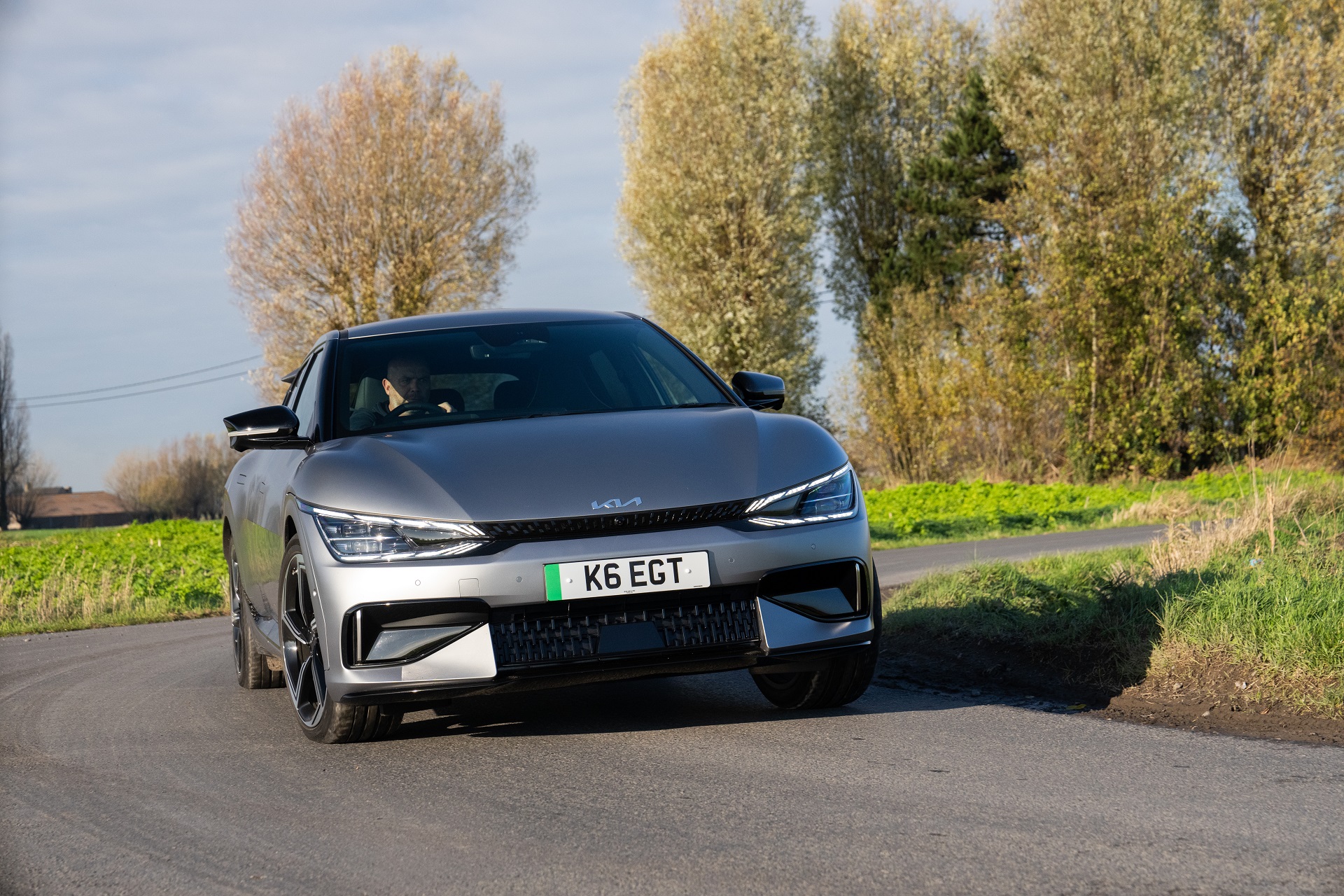 2023 Kia EV6 GT (UK-Spec) Front Wallpapers  (10)