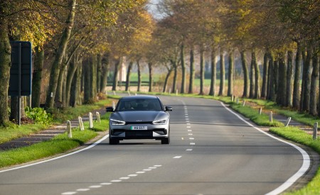 2023 Kia EV6 GT UK version Front Wallpapers 450x275 (12)