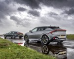 2023 Kia EV6 GT (UK-Spec) Rear Three-Quarter Wallpapers 150x120