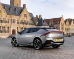 2023 Kia EV6 GT (UK-Spec) Rear Three-Quarter Wallpapers 150x120 (27)