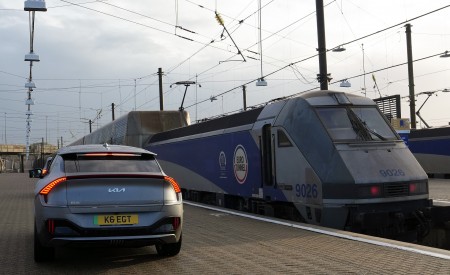 2023 Kia EV6 GT UK version Rear Wallpapers  450x275 (16)