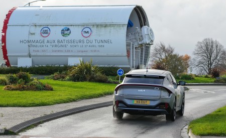 2023 Kia EV6 GT UK version Rear Wallpapers 450x275 (19)