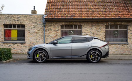 2023 Kia EV6 GT UK version Side Wallpapers  450x275 (29)