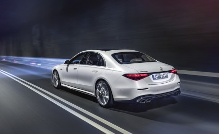 2023 Mercedes-AMG S 63 E PERFORMANCE (Color: MANUFAKTUR Cashmere White Magno) Rear Three-Quarter Wallpapers 450x275 (15)