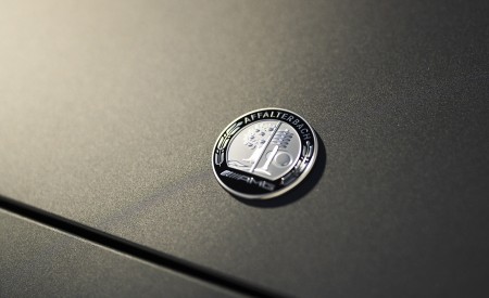 2023 Mercedes-AMG S 63 E PERFORMANCE (Color: MANUFAKTUR Selenite Grey Magno) Badge Wallpapers 450x275 (93)