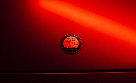 2023 Mercedes-AMG S 63 E PERFORMANCE (Color: MANUFAKTUR Selenite Grey Magno) Badge Wallpapers 450x275 (161)