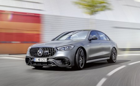 2023 Mercedes-AMG S 63 E PERFORMANCE (Color: MANUFAKTUR Selenite Grey Magno) Front Three-Quarter Wallpapers 450x275 (5)