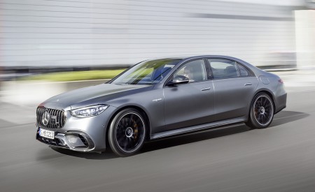 2023 Mercedes-AMG S 63 E PERFORMANCE (Color: MANUFAKTUR Selenite Grey Magno) Front Three-Quarter Wallpapers 450x275 (2)