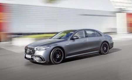 2023 Mercedes-AMG S 63 E PERFORMANCE (Color: MANUFAKTUR Selenite Grey Magno) Front Three-Quarter Wallpapers 450x275 (6)