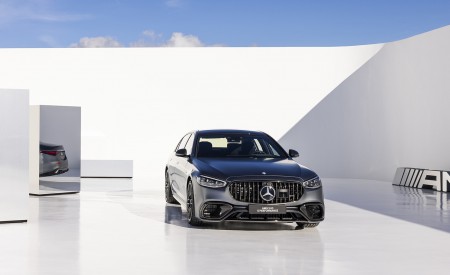 2023 Mercedes-AMG S 63 E PERFORMANCE (Color: MANUFAKTUR Selenite Grey Magno) Front Wallpapers 450x275 (66)