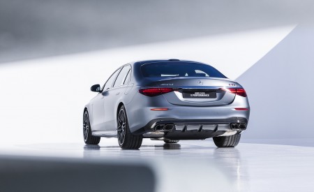 2023 Mercedes-AMG S 63 E PERFORMANCE (Color: MANUFAKTUR Selenite Grey Magno) Rear Wallpapers 450x275 (72)