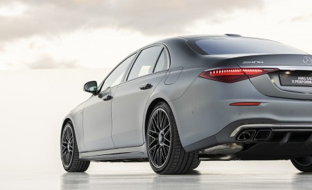 2023 Mercedes-AMG S 63 E PERFORMANCE (Color: MANUFAKTUR Selenite Grey Magno) Tail Light Wallpapers 450x275 (83)