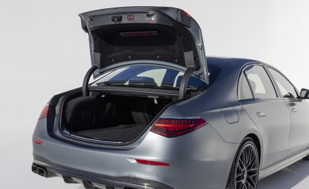 2023 Mercedes-AMG S 63 E PERFORMANCE (Color: MANUFAKTUR Selenite Grey Magno) Trunk Wallpapers 450x275 (143)