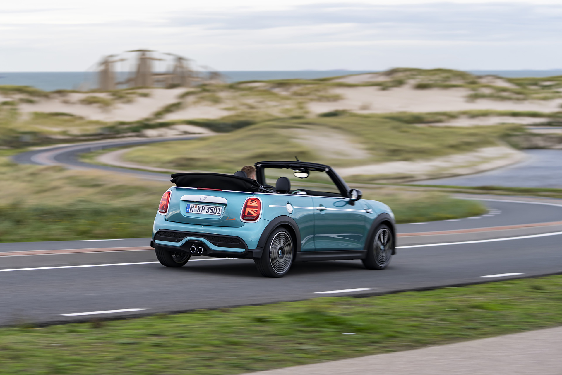 2023 Mini Cooper S Convertible Seaside Edition (Color: Caribbean Aqua) Rear Three-Quarter Wallpapers #2 of 133