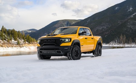 2023 Ram 1500 TRX Havoc Edition Front Three-Quarter Wallpapers 450x275 (2)