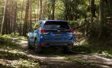 2023 Subaru Forester XT-Edition Rear Wallpapers 450x275 (3)
