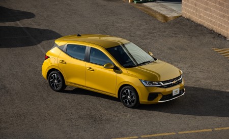 2024 Chevrolet Aveo Hatchback Top Wallpapers 450x275 (5)