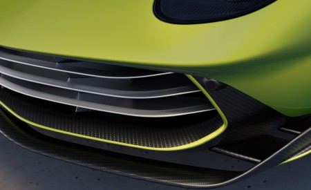 2026 Aston Martin Valhalla Grille Wallpaper 450x275 (12)