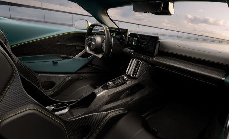 2026 Aston Martin Valhalla Interior Wallpaper 450x275 (21)