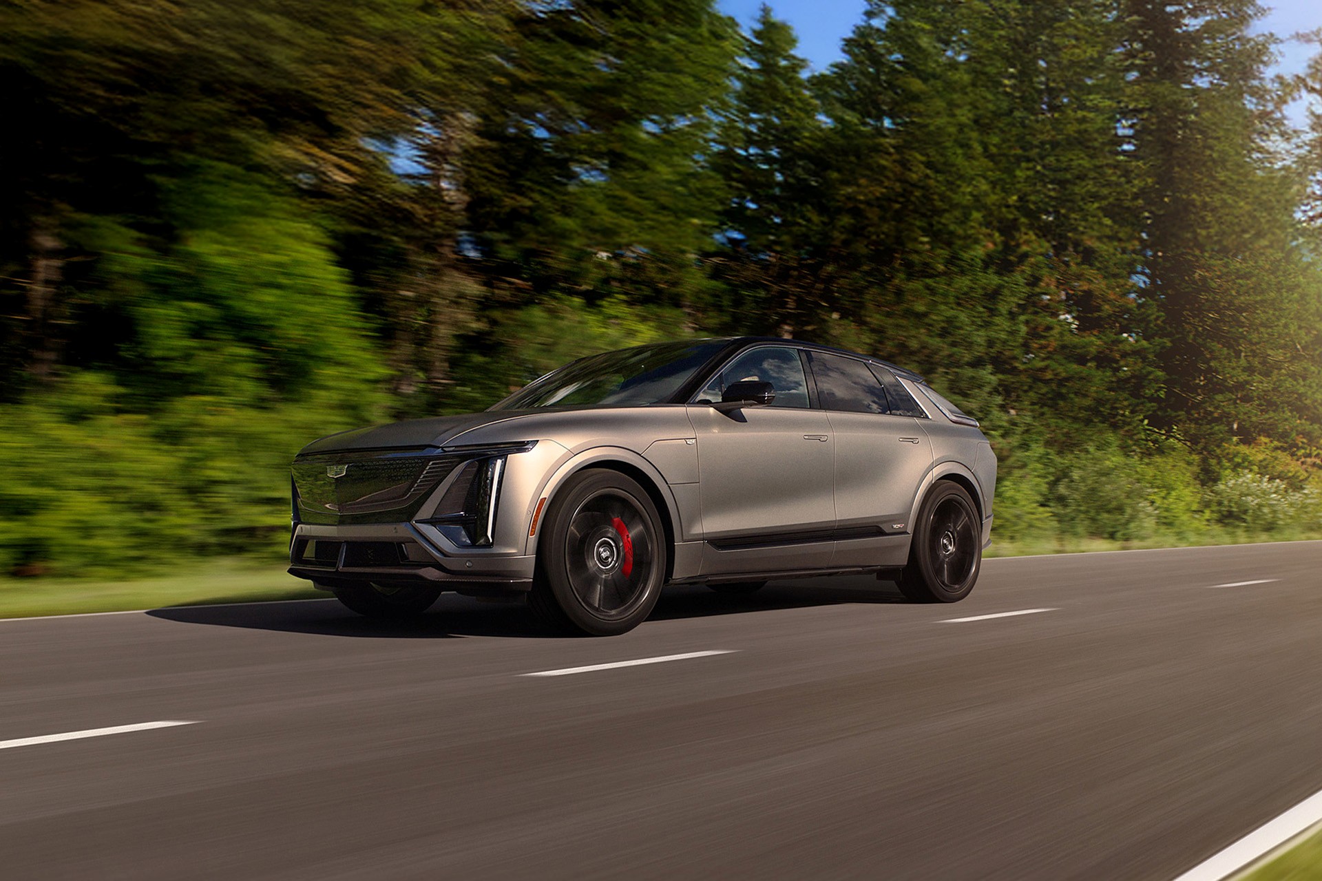 Download 2026 Cadillac Lyriq-V car wallpapers in HD and 4K for your desktop, phone or tablet.